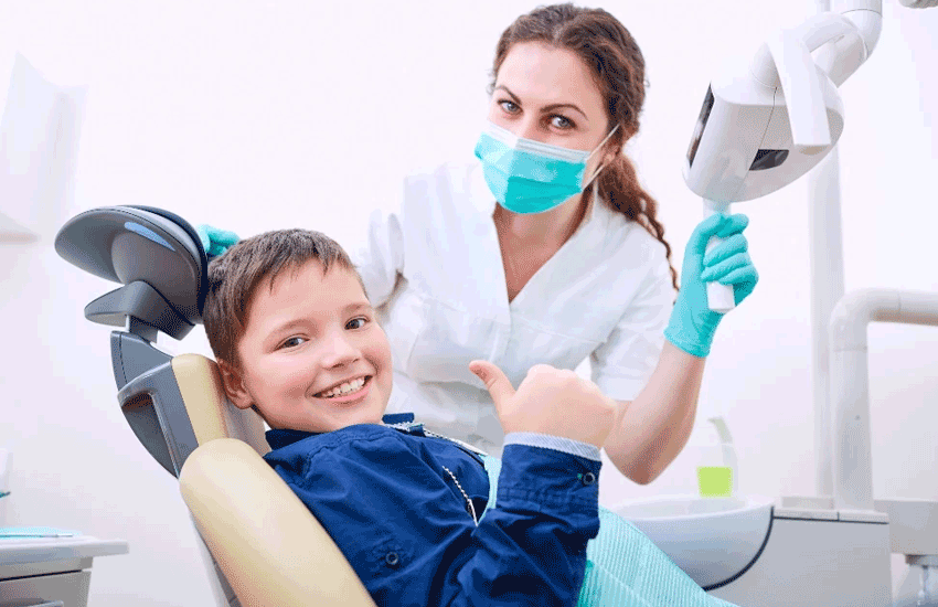 Primera visita al dentista para bebés
