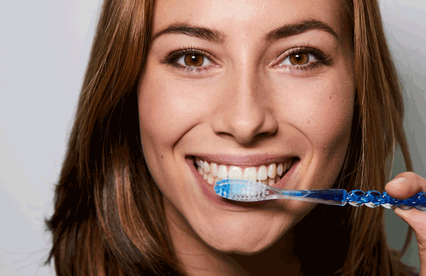 Aprende a Conservar Correctamente tus Carillas Dentales